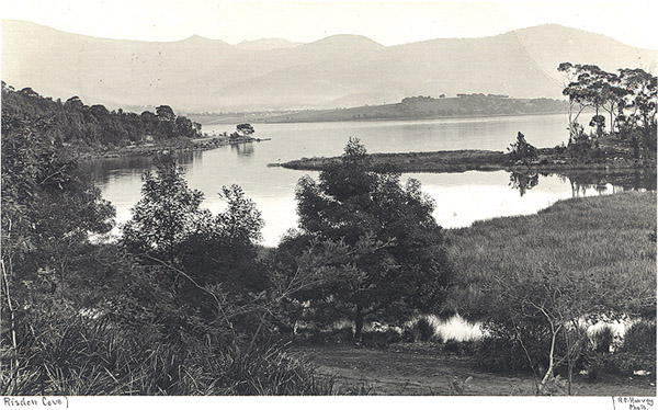 Risdon Cove by R C Harvey 1910 NS1029-1-269